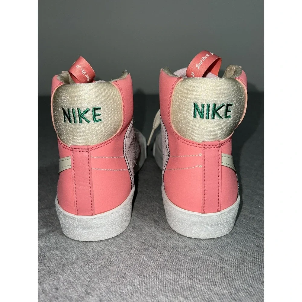 Nike Blazer Mid Shoes Youth Size 5.5Y Pink Coral Cream Suede Leather High Top